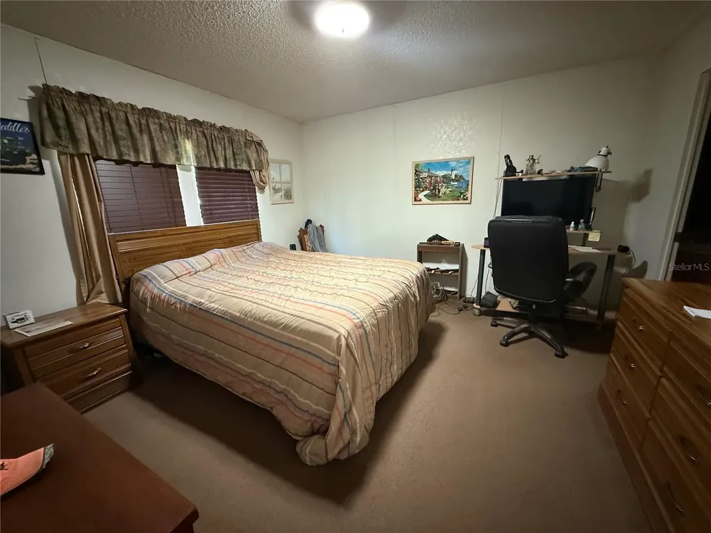 6555 SW 165th Court Ocala FL 34481