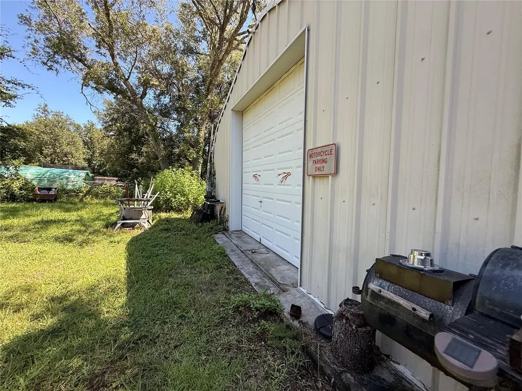6555 SW 165th Court Ocala FL 34481