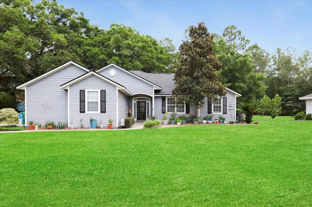 20641 NW 166th Place High Springs FL 32643