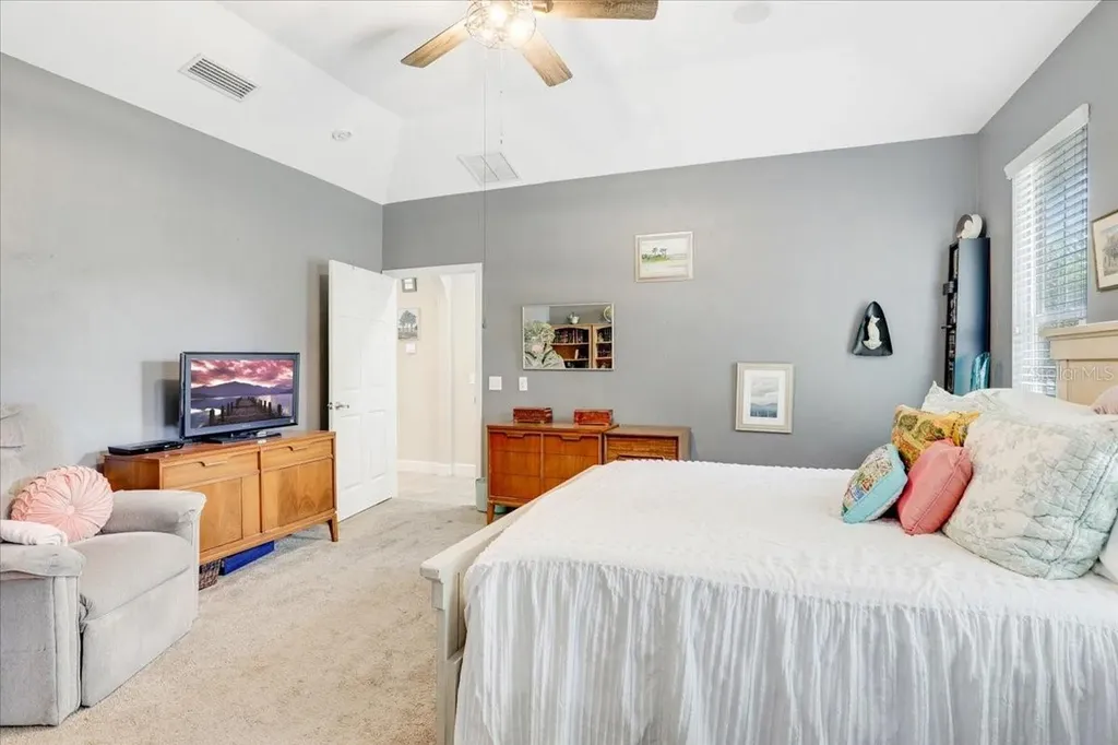 20641 NW 166th Place High Springs FL 32643