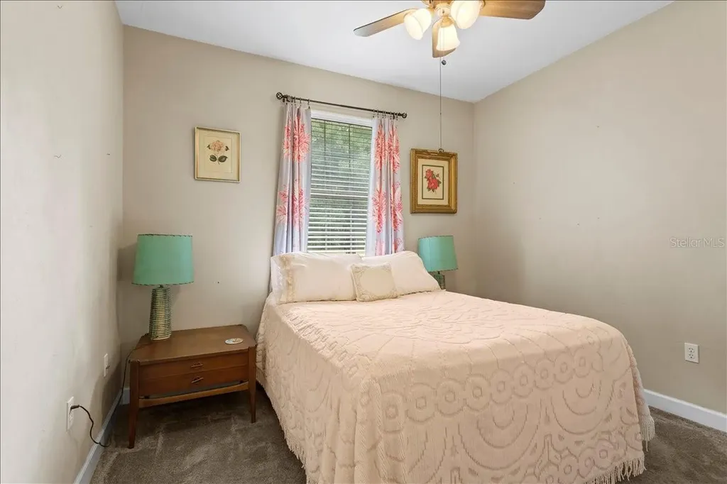 20641 NW 166th Place High Springs FL 32643