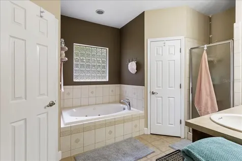 20641 NW 166th Place High Springs FL 32643