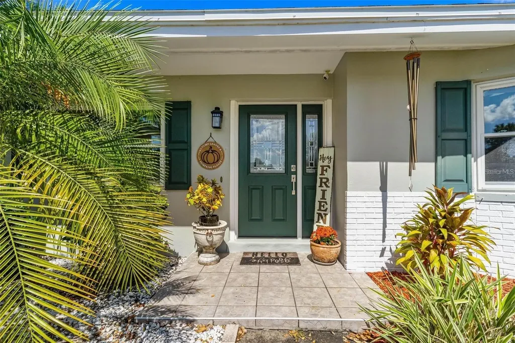 1456 Cameo Way Clearwater FL 33756