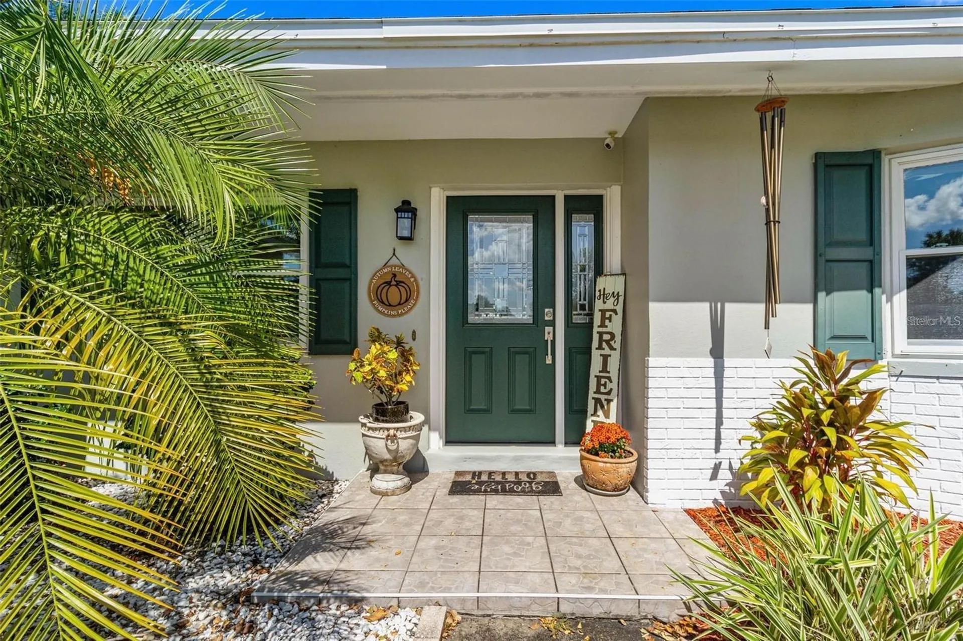 1456 Cameo Way Clearwater FL 33756