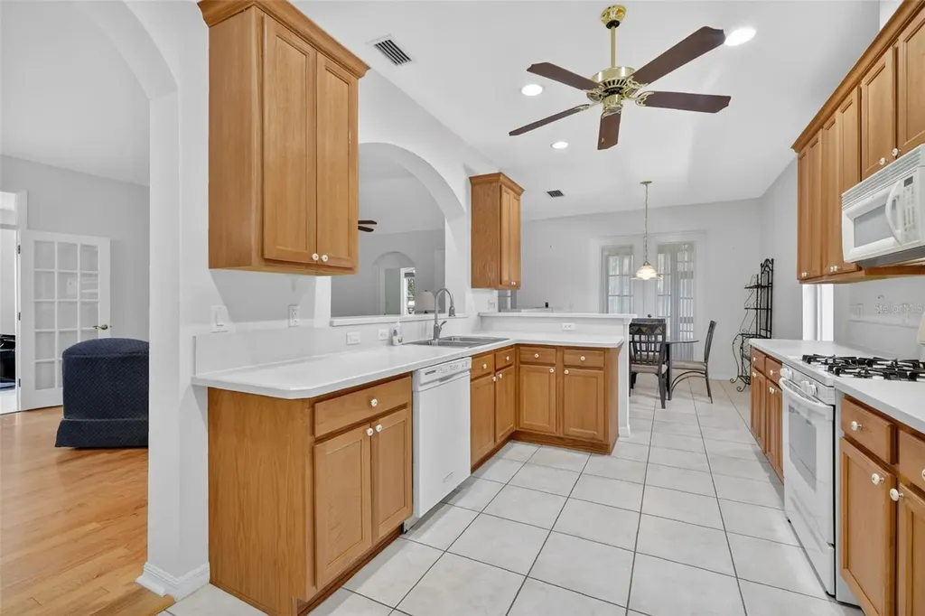 20634 Queen Alexandra Drive Leesburg FL 34748