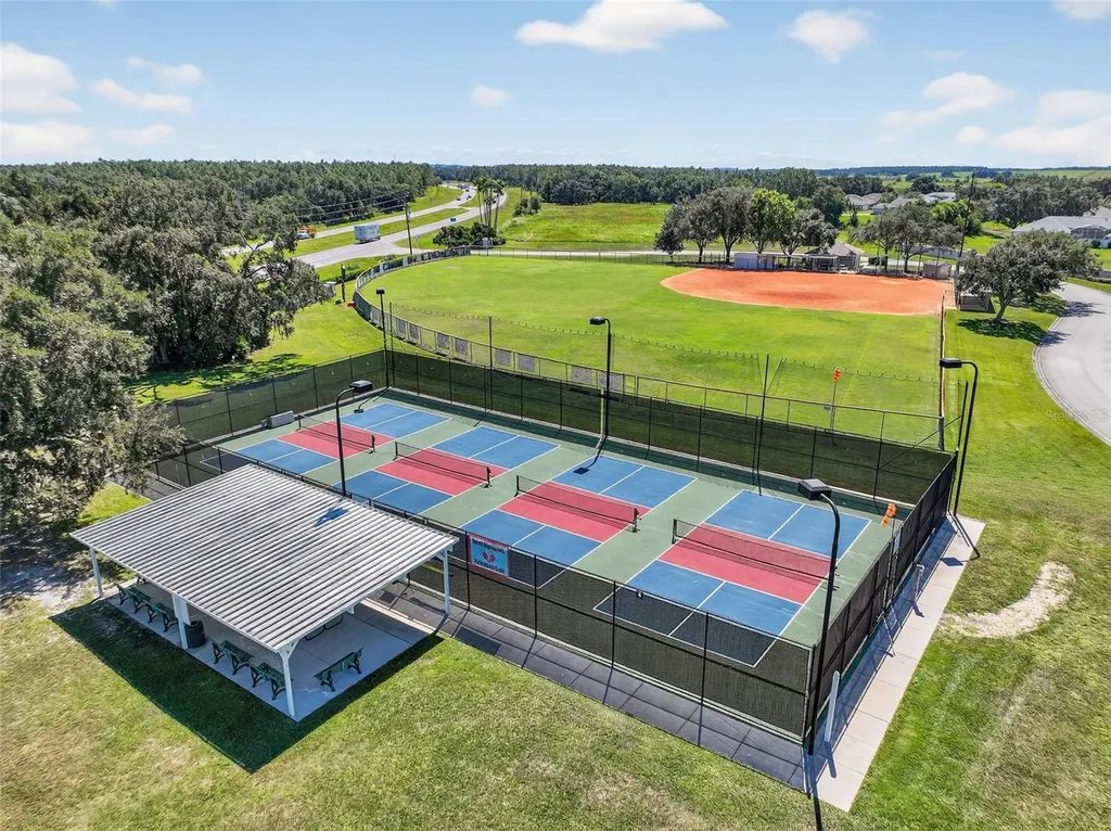 20634 Queen Alexandra Drive Leesburg FL 34748