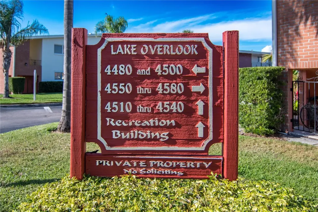 4570 Overlook Drive NE St Petersburg FL 33703