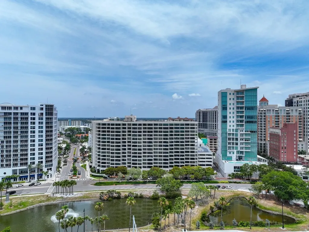 1255 N Gulfstream Avenue Sarasota FL 34236