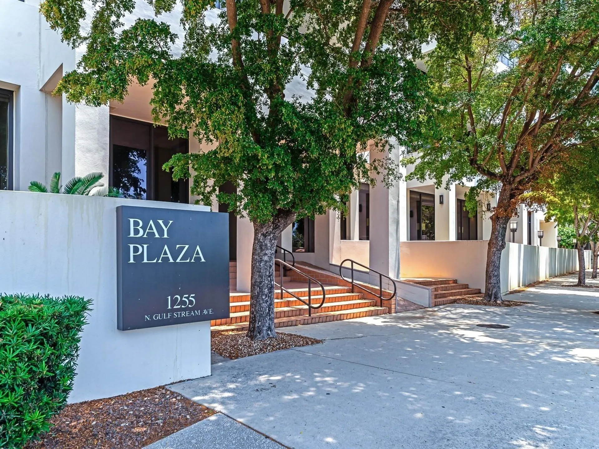 1255 N Gulfstream Avenue Sarasota FL 34236