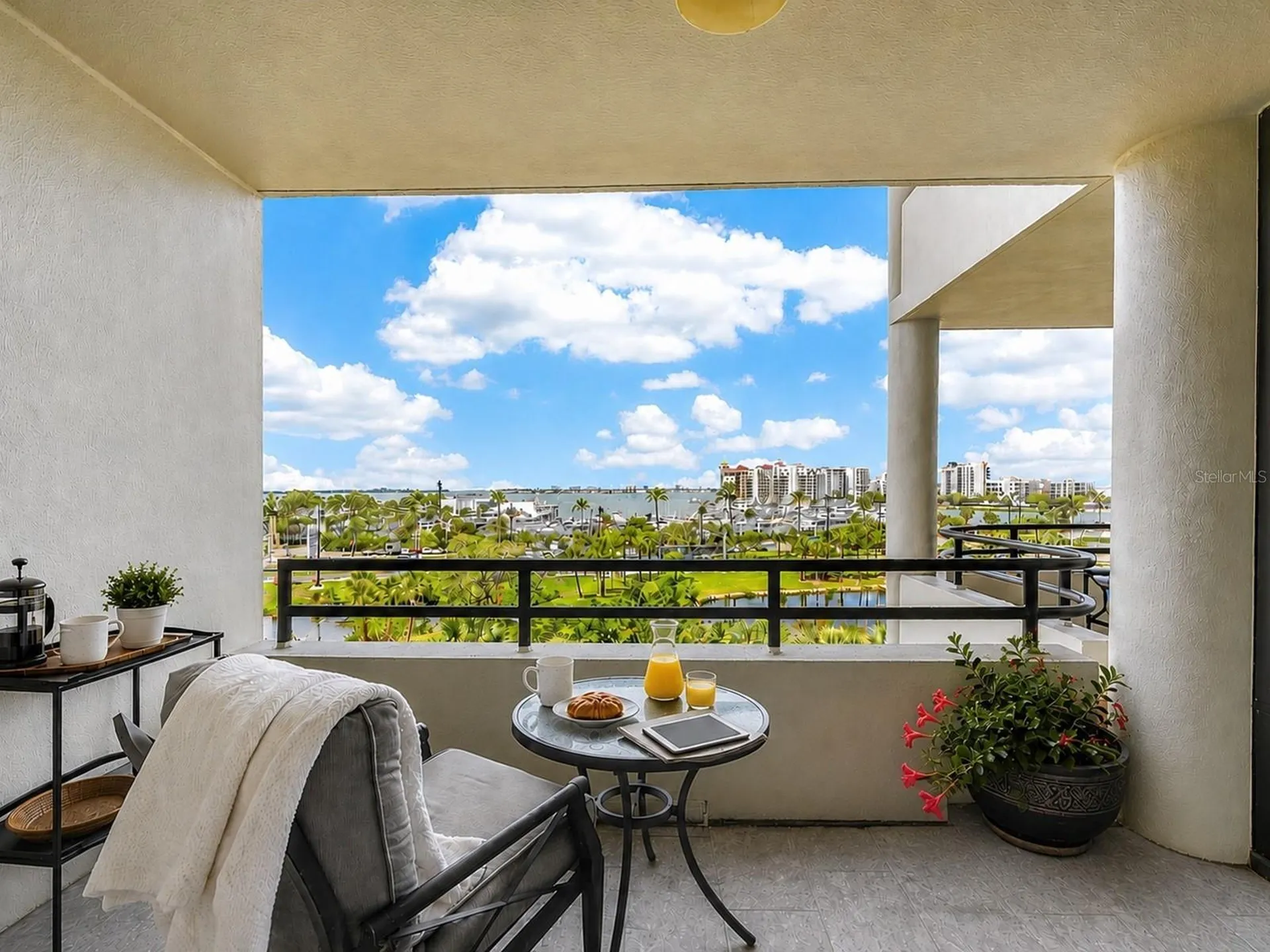 1255 N Gulfstream Avenue Sarasota FL 34236