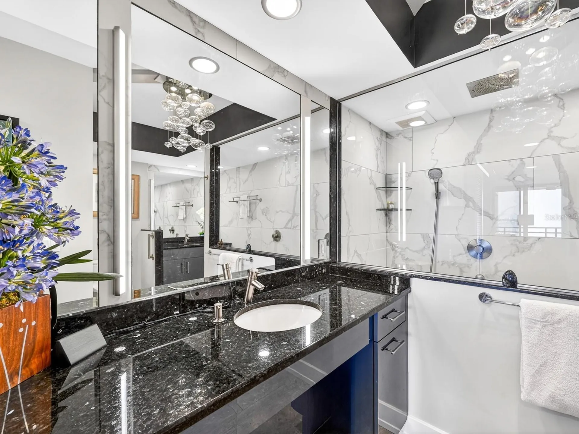 1255 N Gulfstream Avenue Sarasota FL 34236