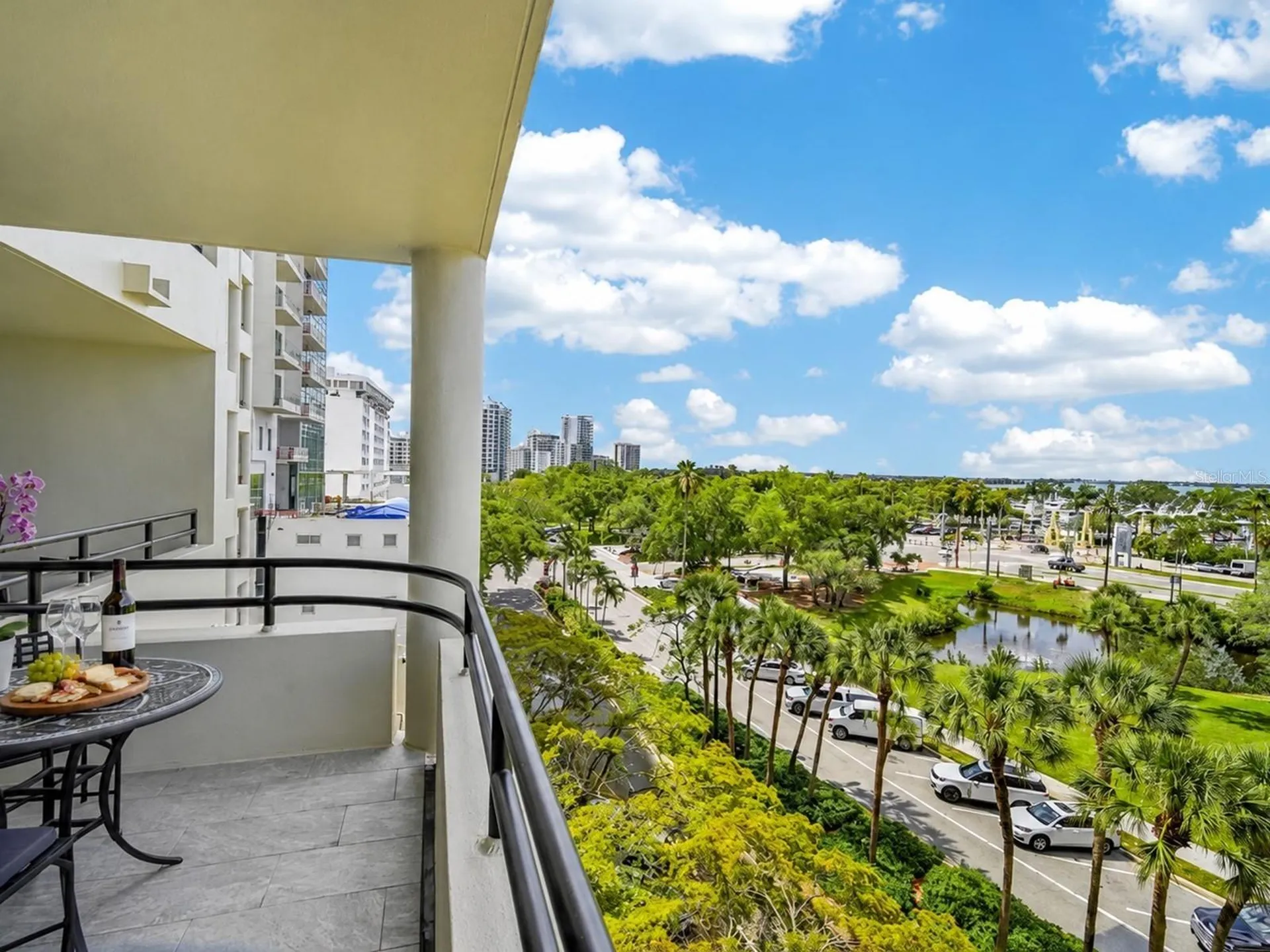 1255 N Gulfstream Avenue Sarasota FL 34236