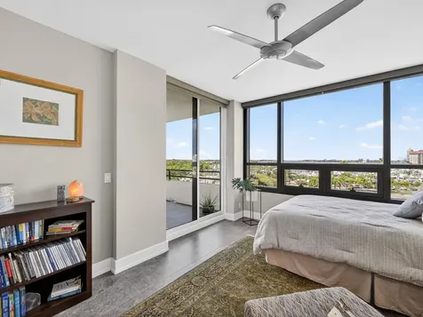 1255 N Gulfstream Avenue Sarasota FL 34236