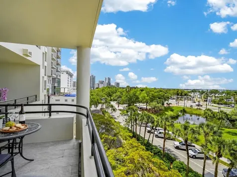 1255 N Gulfstream Avenue Sarasota FL 34236