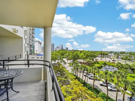 1255 N Gulfstream Avenue Sarasota FL 34236