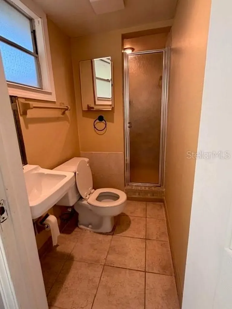 250 Cedarwood Drive Maitland FL 32751