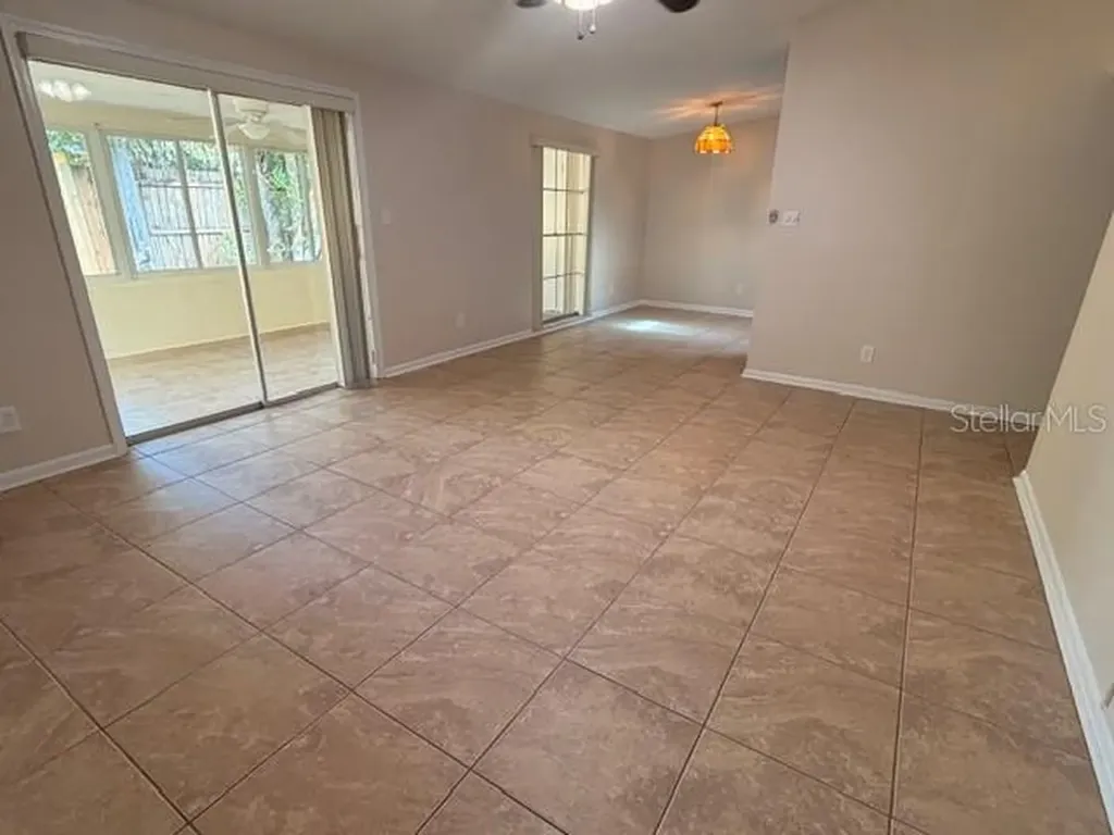 250 Cedarwood Drive Maitland FL 32751