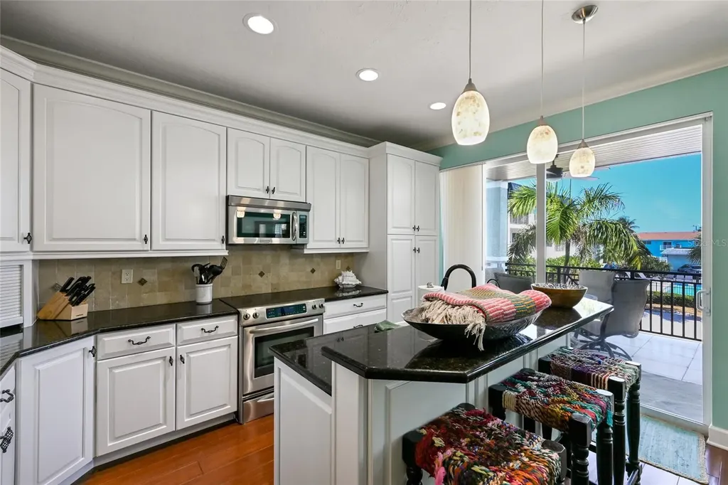 109 6th Street N Bradenton Beach FL 34217