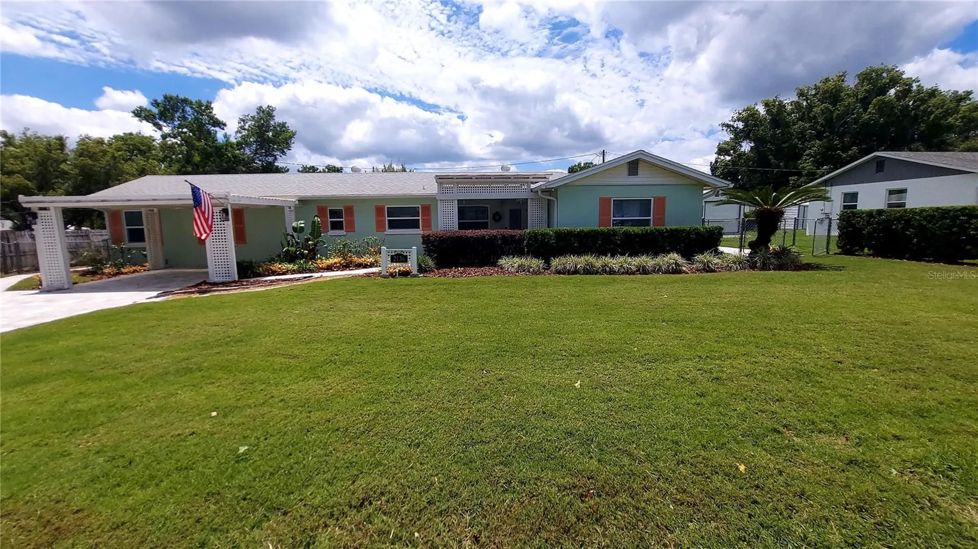 2136 Sylvan Point Drive Mount Dora FL 32757