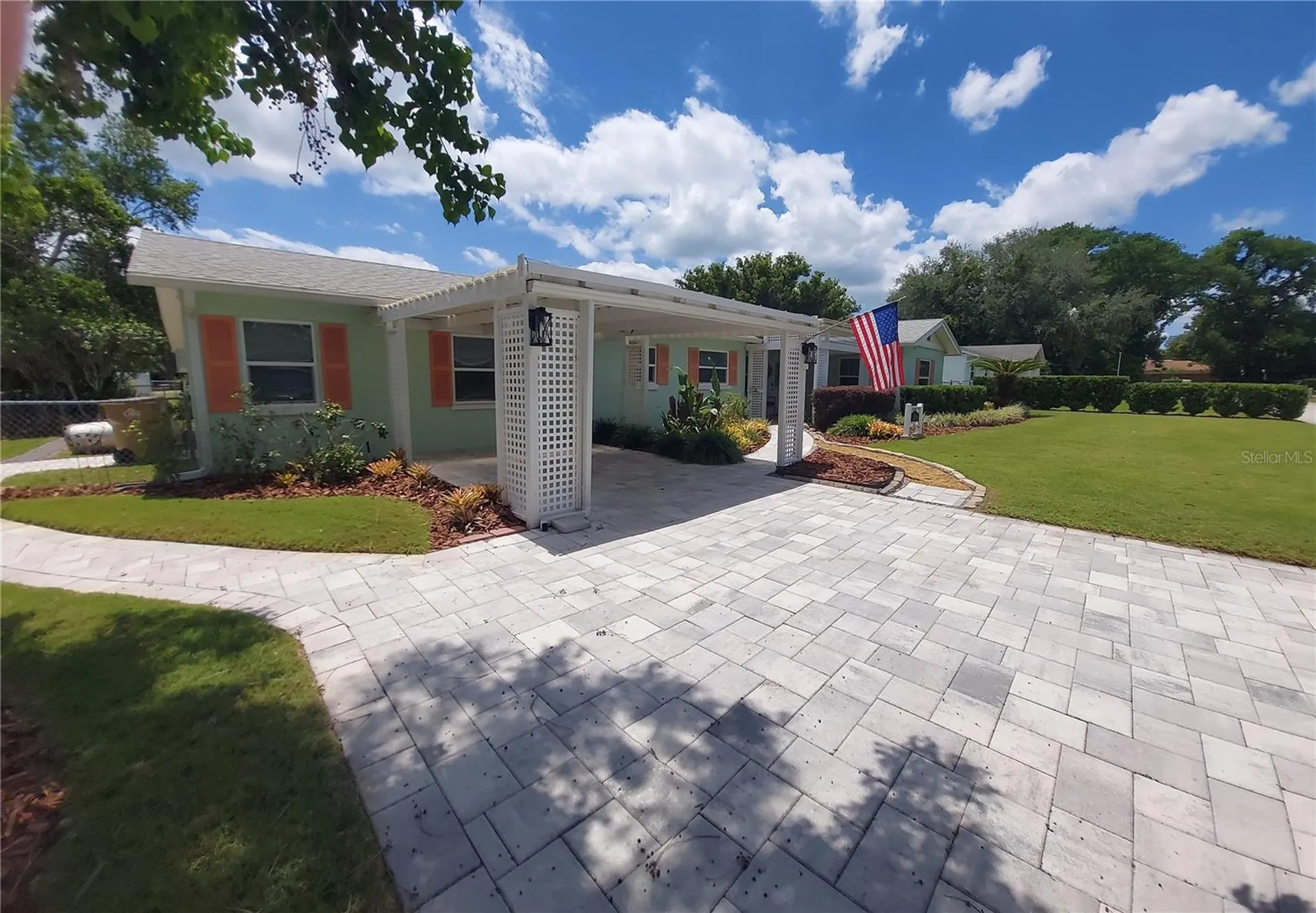 2136 Sylvan Point Drive Mount Dora FL 32757