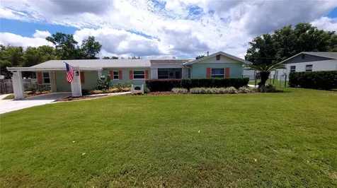 2136 Sylvan Point Drive Mount Dora FL 32757