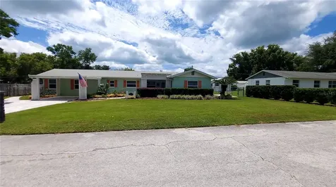 2136 Sylvan Point Drive Mount Dora FL 32757