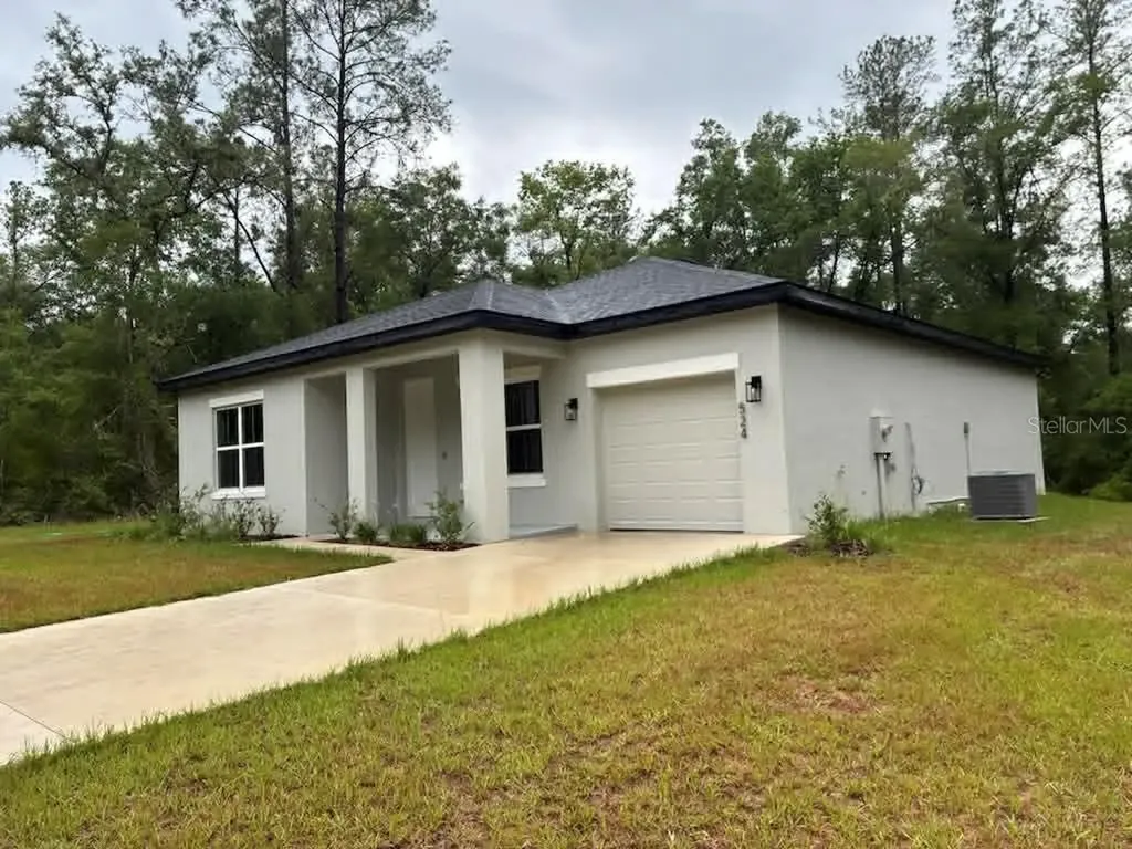 524 E Avondale Drive Dunnellon FL 34434