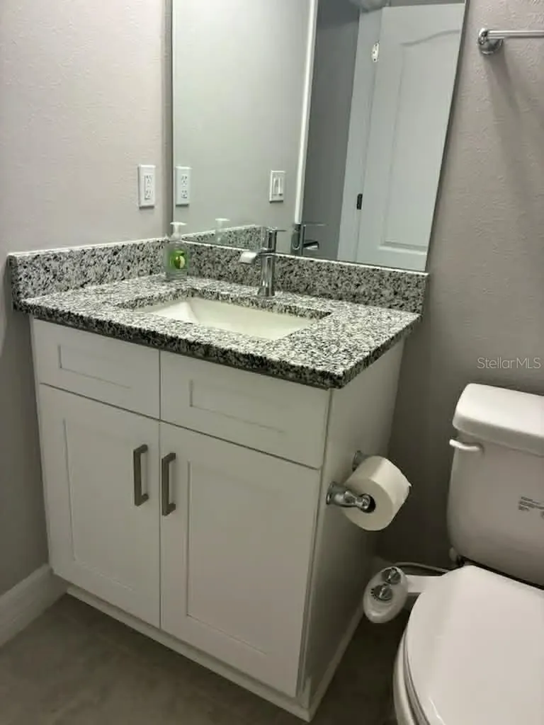 524 E Avondale Drive Dunnellon FL 34434