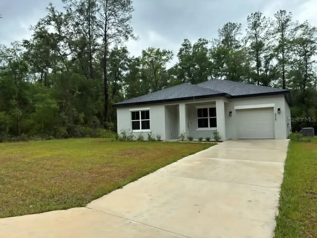 524 E Avondale Drive Dunnellon FL 34434