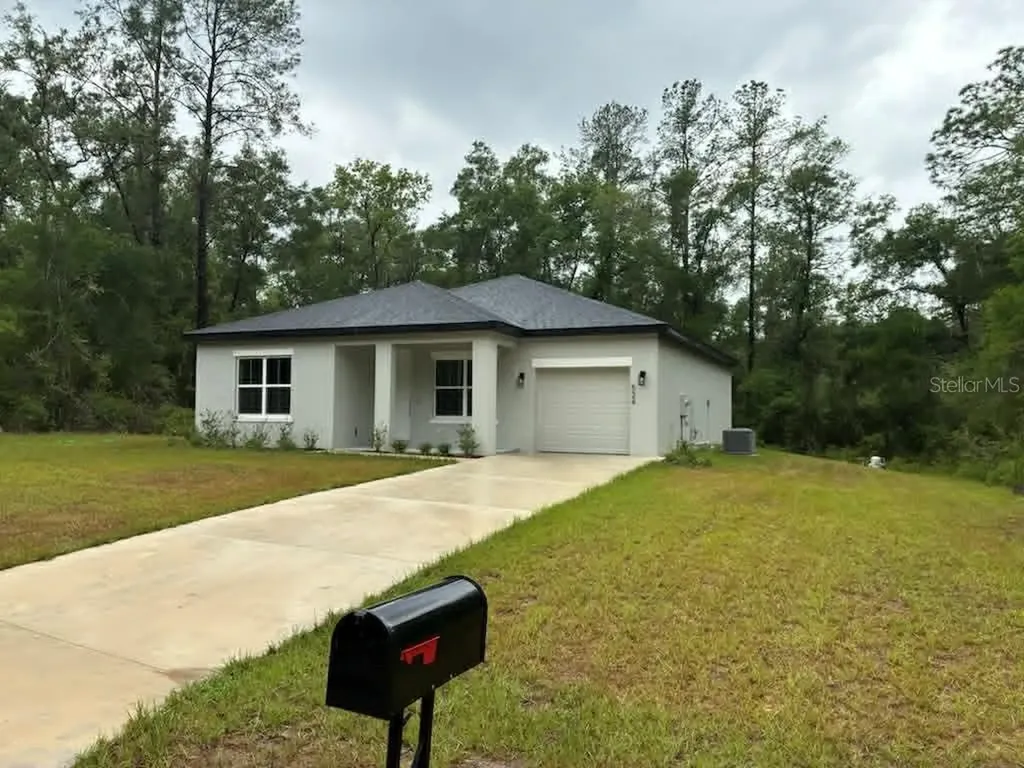 524 E Avondale Drive Dunnellon FL 34434