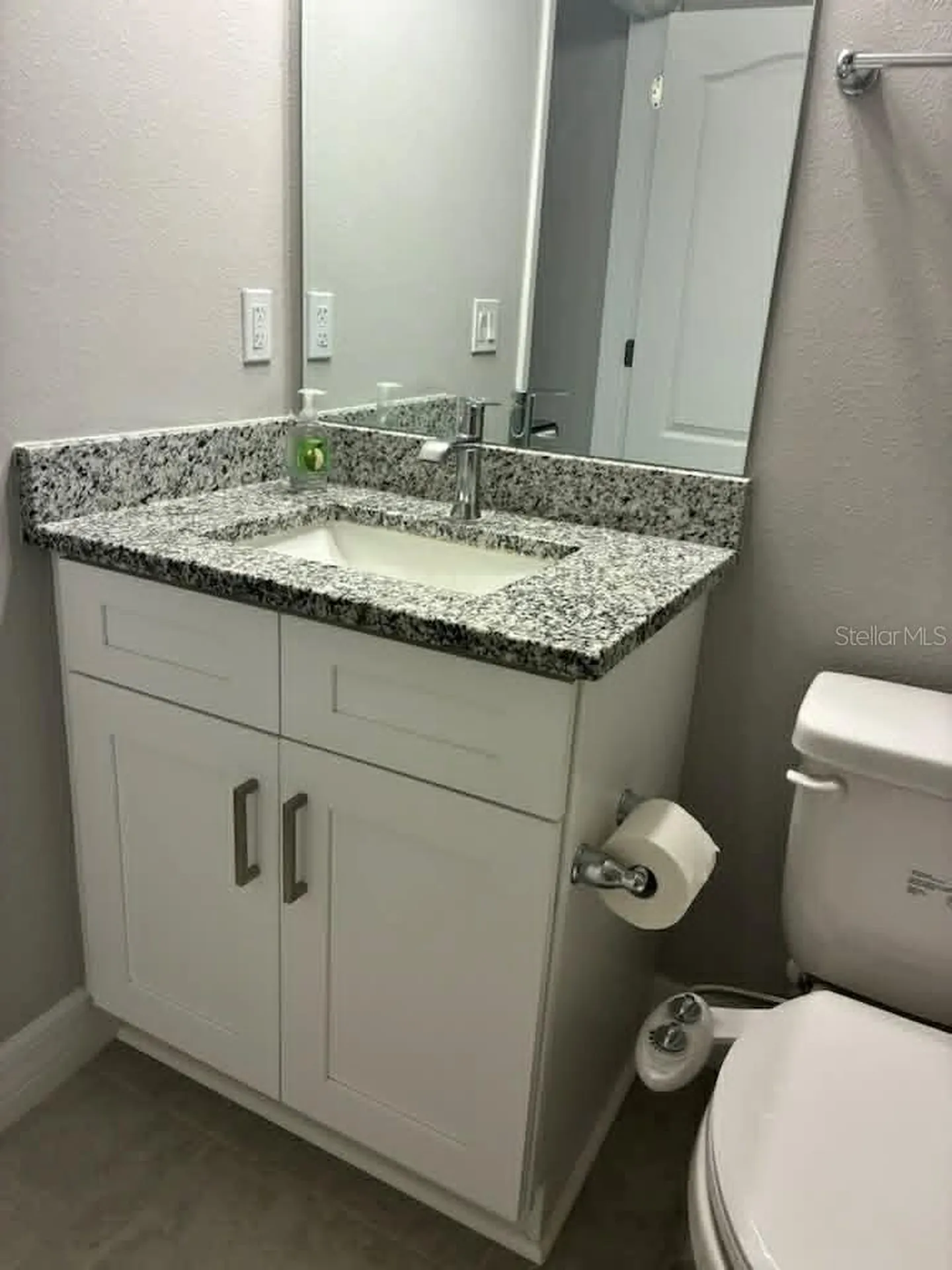 524 E Avondale Drive Dunnellon FL 34434
