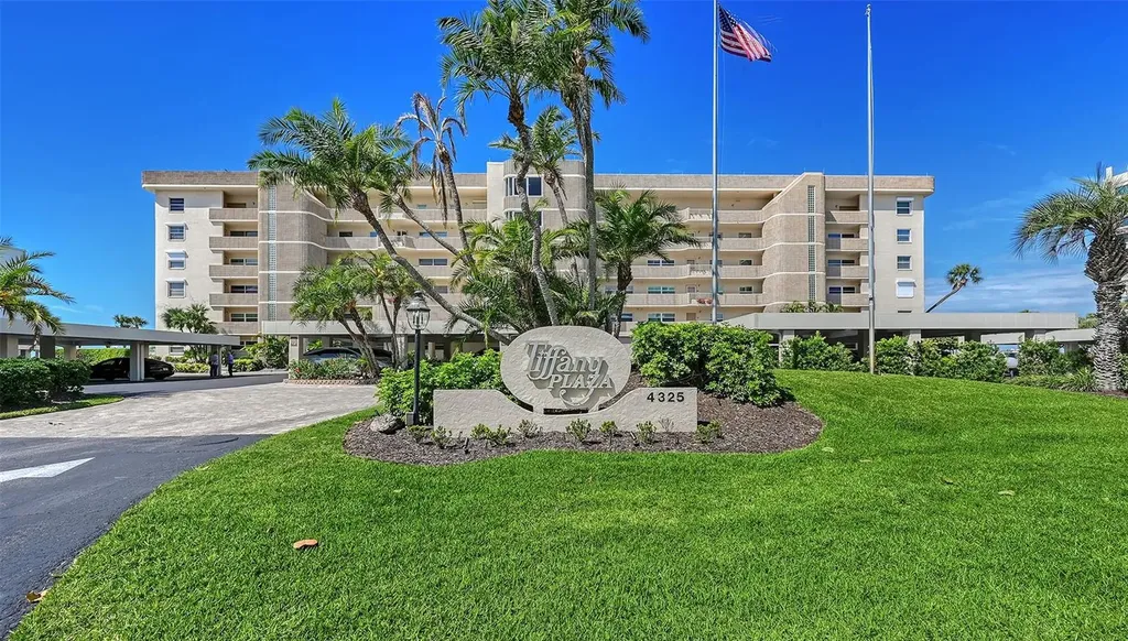 4325 Gulf Of Mexico Drive Longboat Key FL 34228