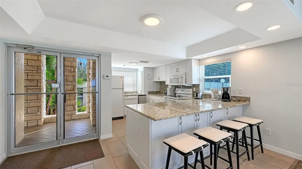 4325 Gulf Of Mexico Drive Longboat Key FL 34228