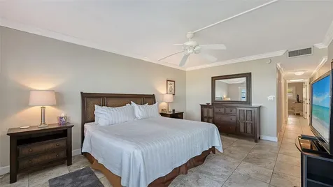 4325 Gulf Of Mexico Drive Longboat Key FL 34228