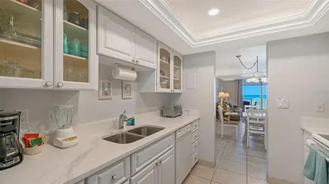 4325 Gulf Of Mexico Drive Longboat Key FL 34228