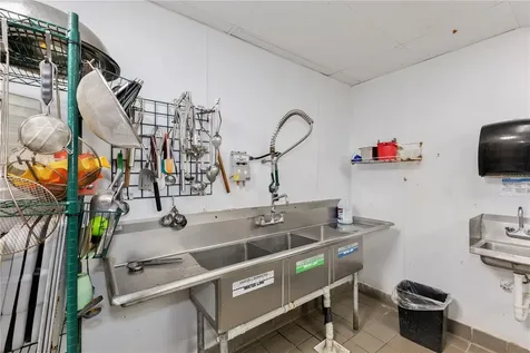 8841 Commodity Circle Orlando FL 32819