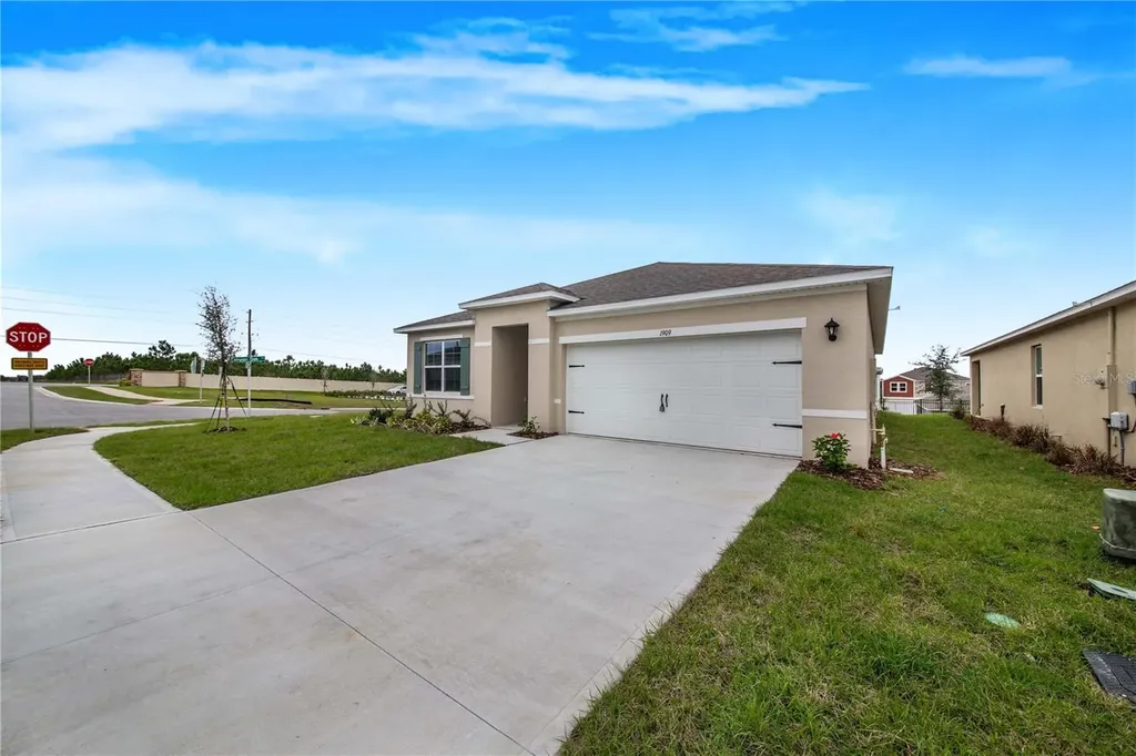 1909 Chickasaw Boulevard Davenport FL 33837