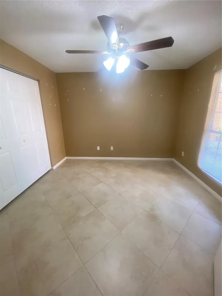 8724 Mallard Reserve Drive Tampa FL 33614