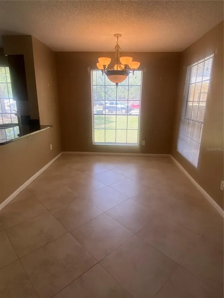 8724 Mallard Reserve Drive Tampa FL 33614