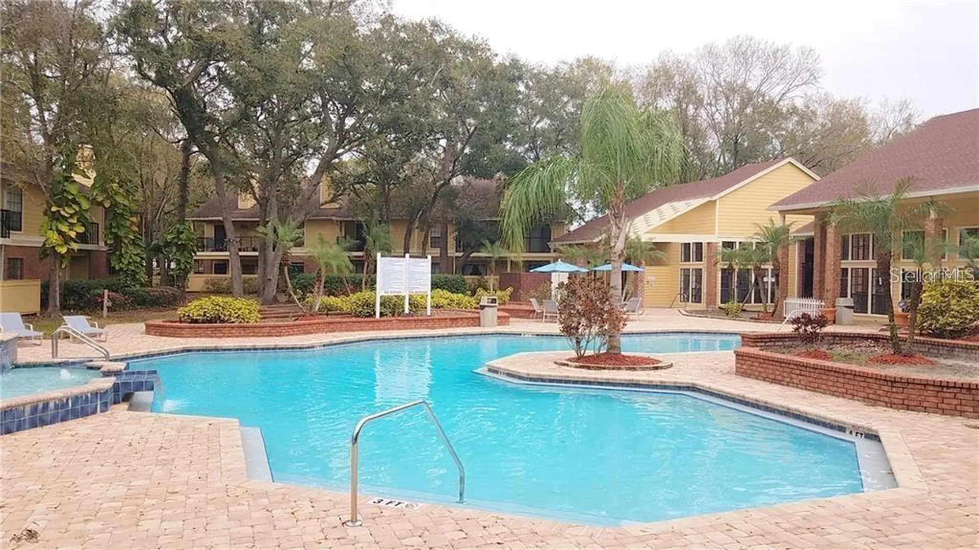 8724 Mallard Reserve Drive Tampa FL 33614