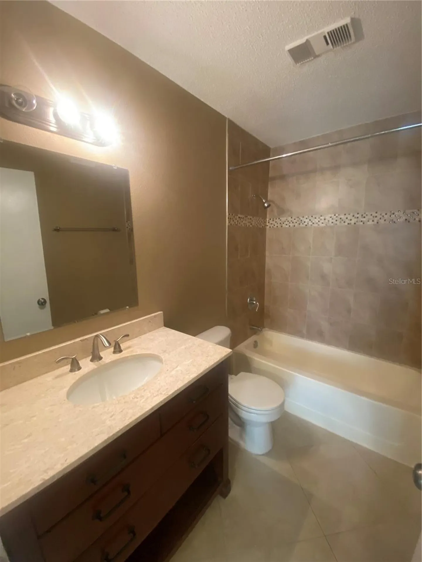 8724 Mallard Reserve Drive Tampa FL 33614