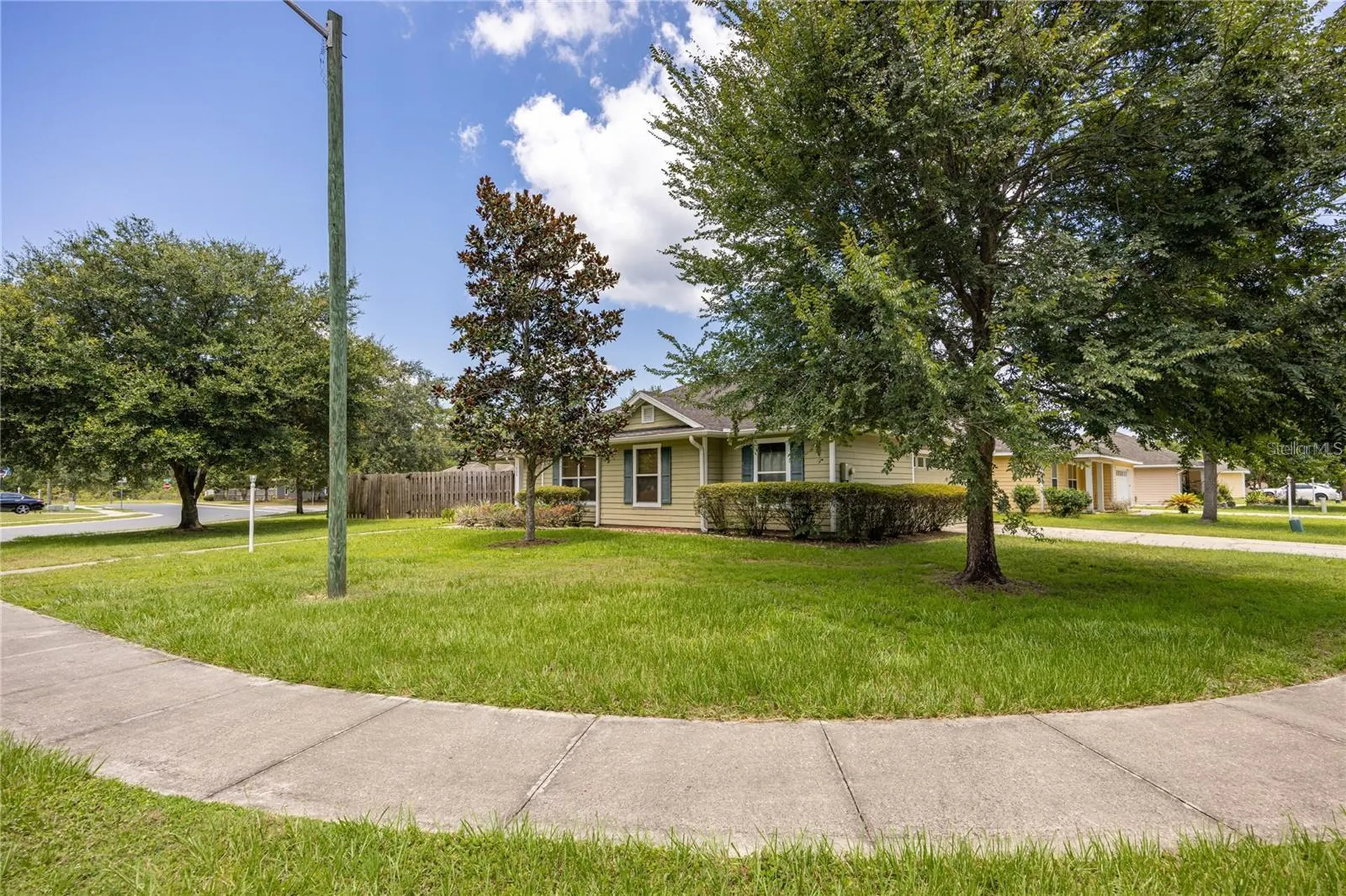 1608 NE 45th Place Gainesville FL 32609
