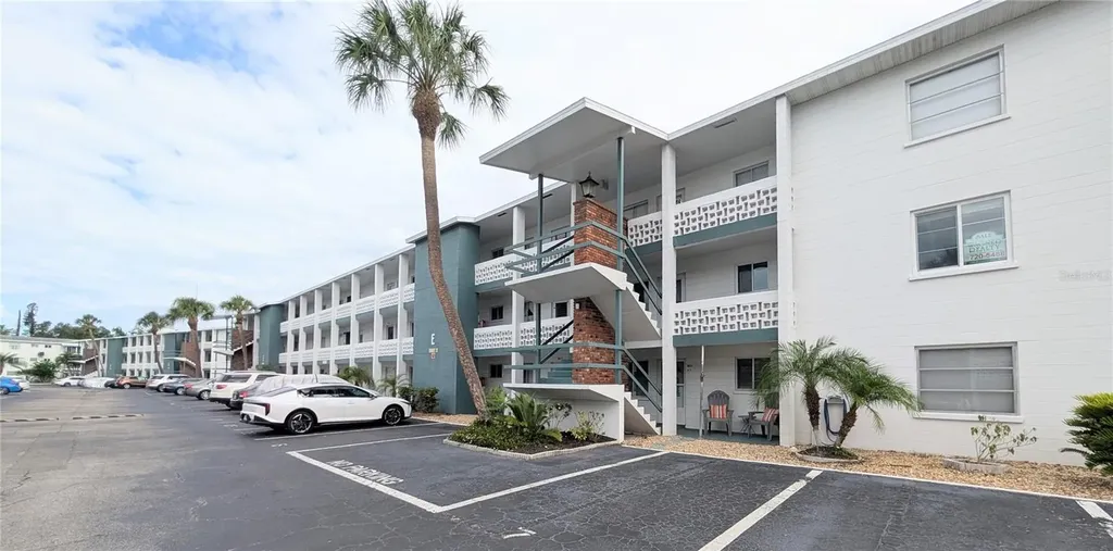 1839 Sunny Drive Bradenton FL 34207