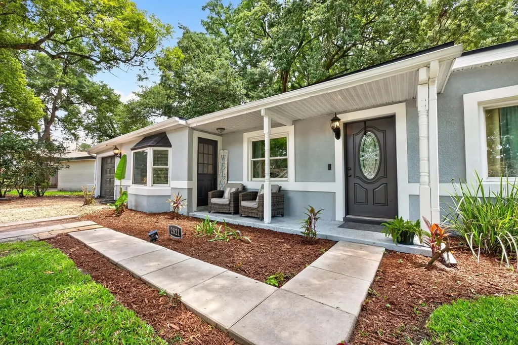 2821 Touraine Avenue Orlando FL 32812