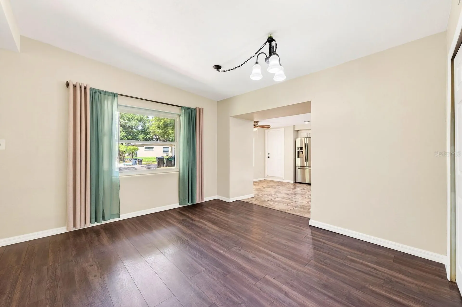 2821 Touraine Avenue Orlando FL 32812