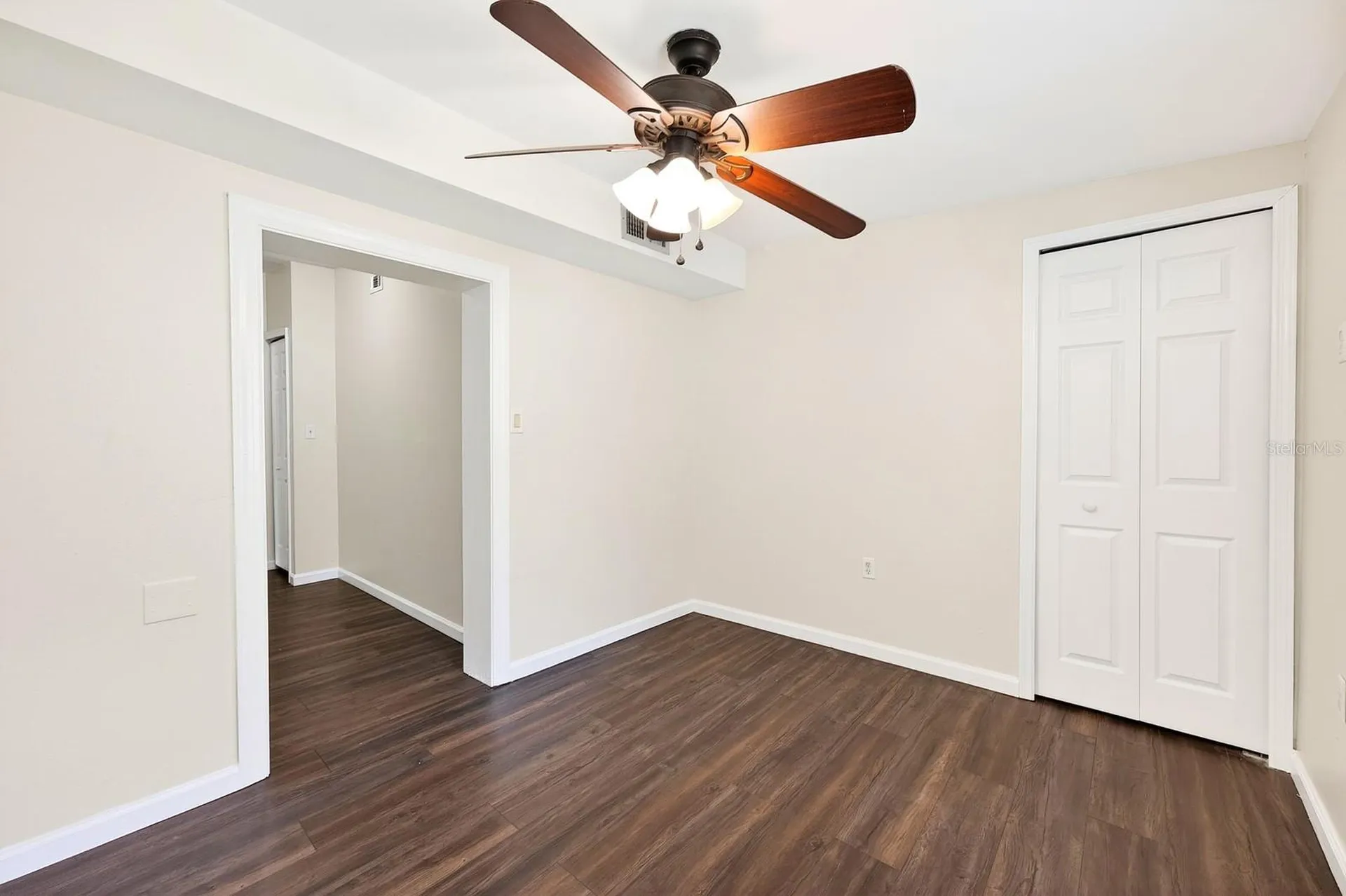 2821 Touraine Avenue Orlando FL 32812