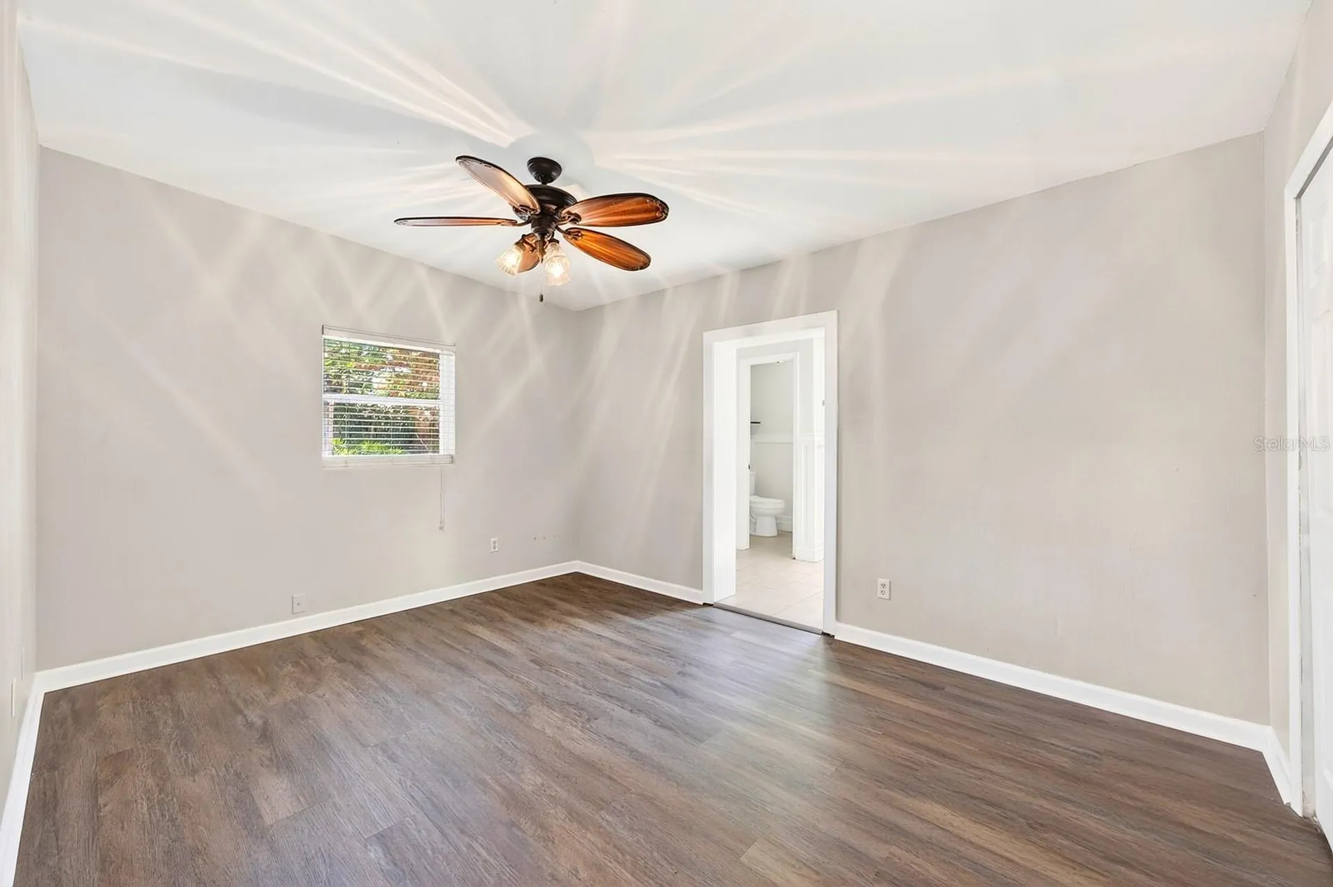 2821 Touraine Avenue Orlando FL 32812