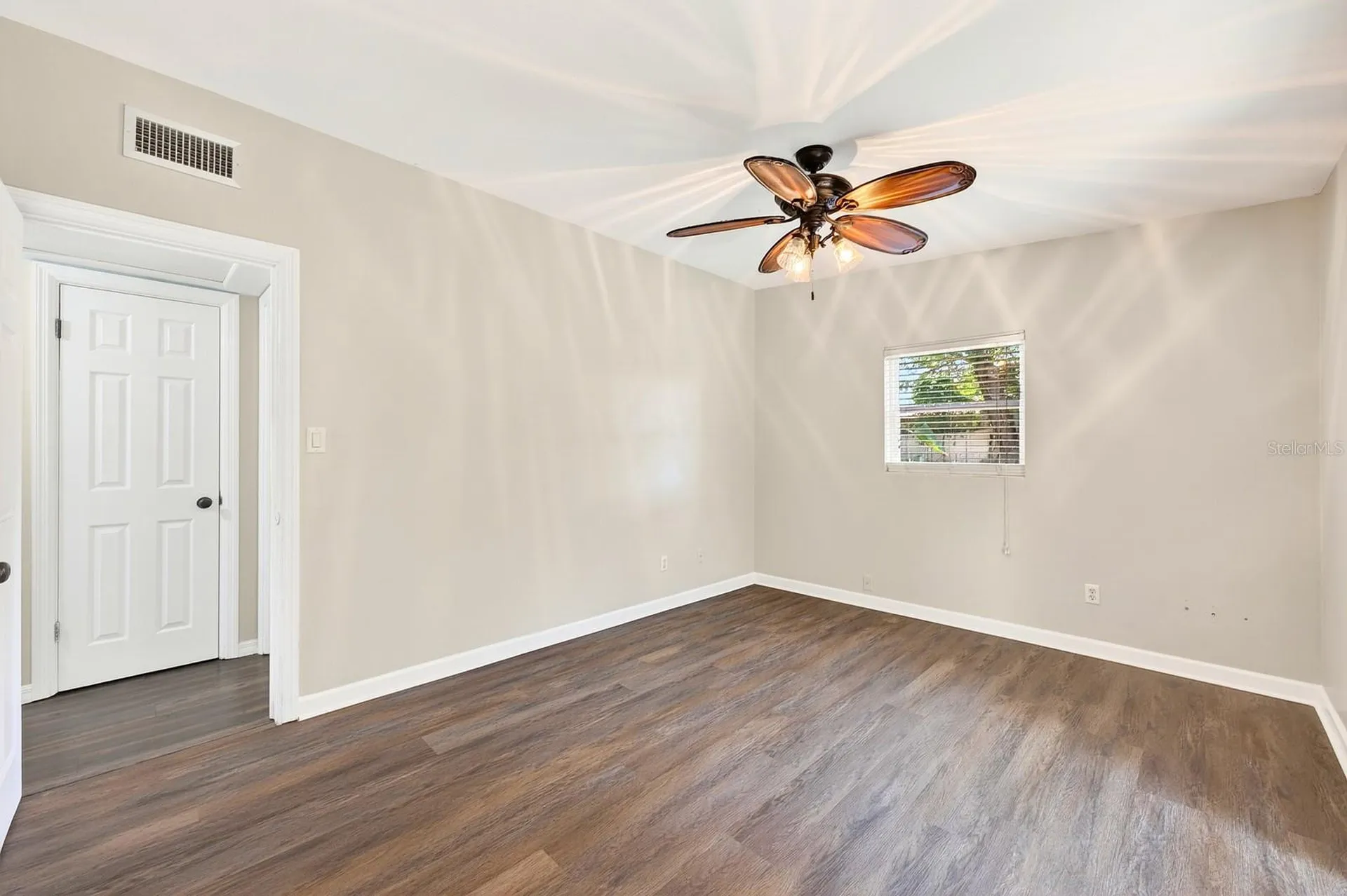 2821 Touraine Avenue Orlando FL 32812