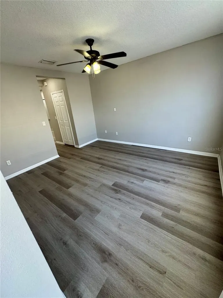 9701 Carlsdale Drive Riverview FL 33578