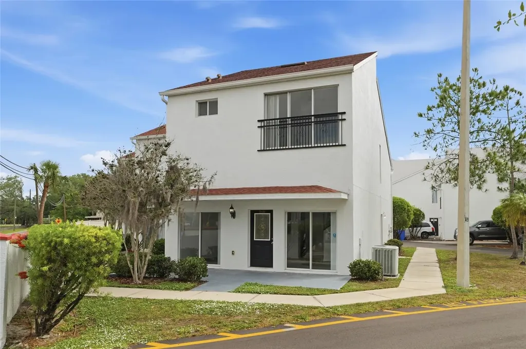 9506 Citrus Glen Place Tampa FL 33618